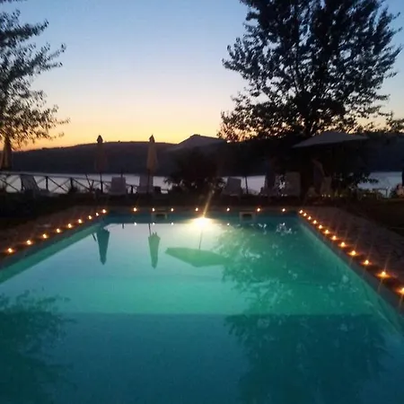 Poggio San Giacomo Kır Evi Baschi